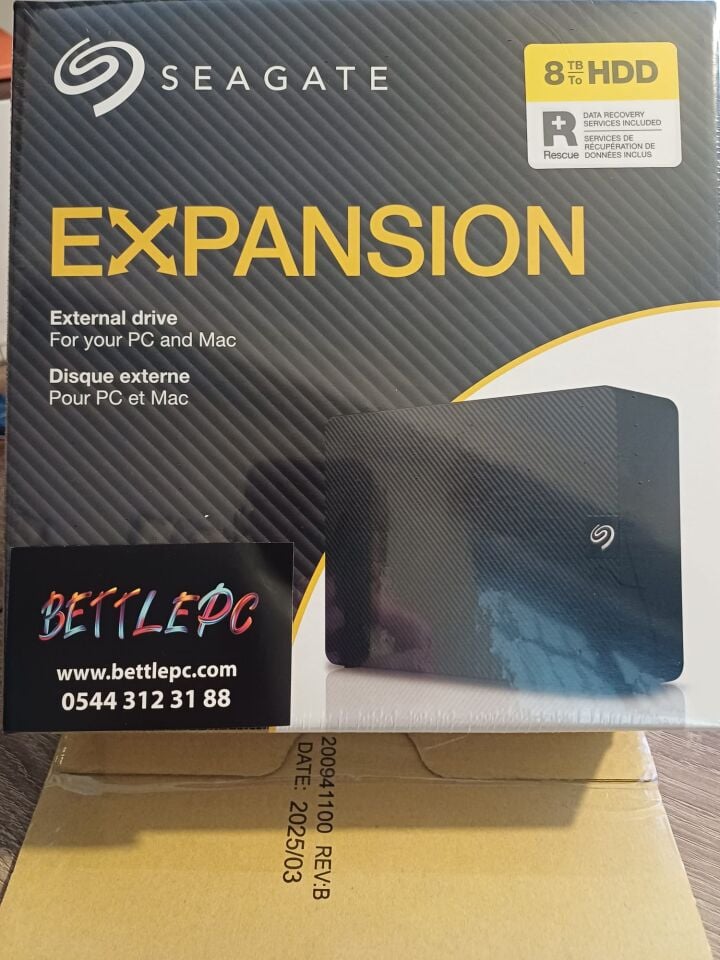 Seagate Expansion Desktop STKP8000400 USB 3.0 3.5'' 8 TB Harici Harddisk (2 YIL RESMİ TÜRKİYE GARANTİLİ)