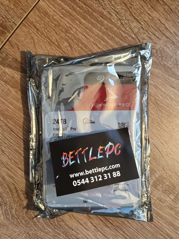 Seagate IronWolf Pro ST24000NT002 SATA 3.0 7200 RPM 3.5'' 24 TB Harddisk (2 YIL GARANTILI)