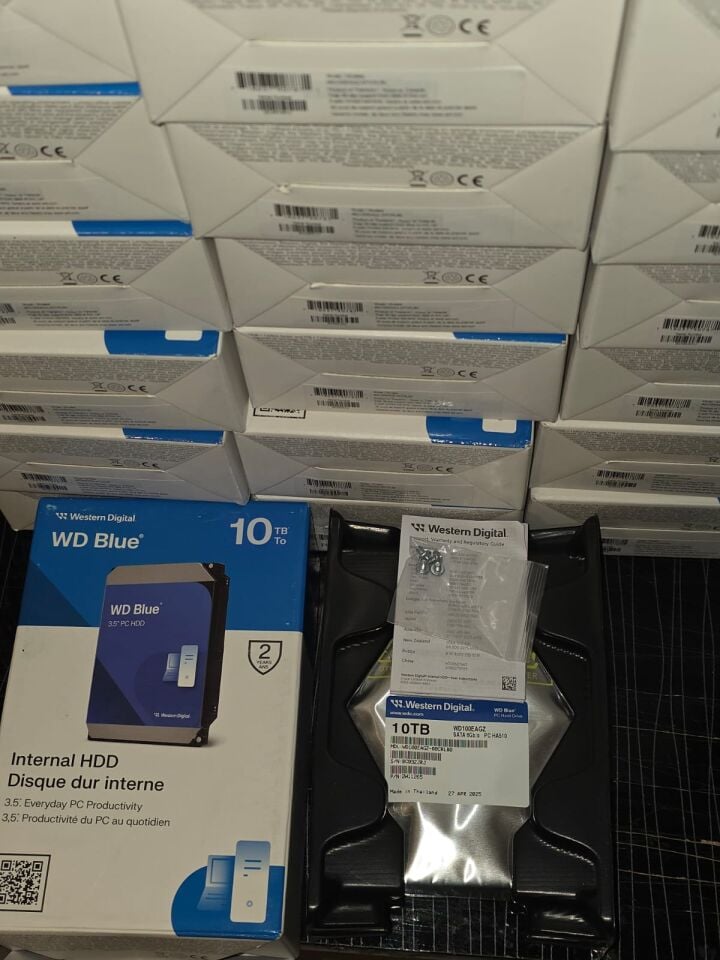 WD Blue 10 TB 512MB Cache 7200 RPM SATA 3.0 3.5'' WD100EAGZ Harddisk